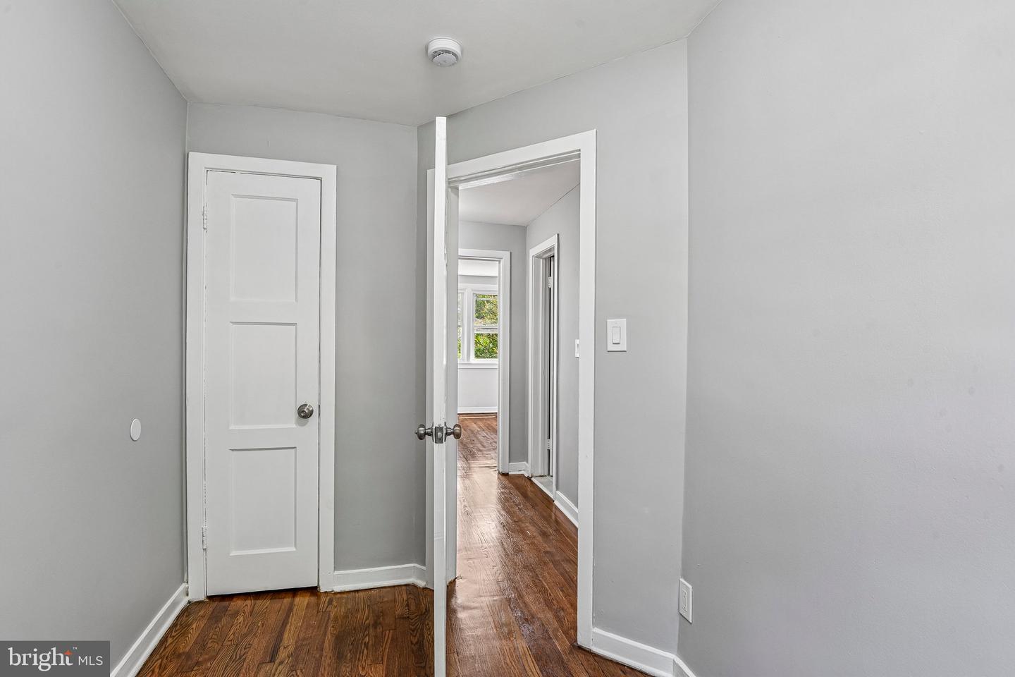 44 N Athol Ave Property Photo 29