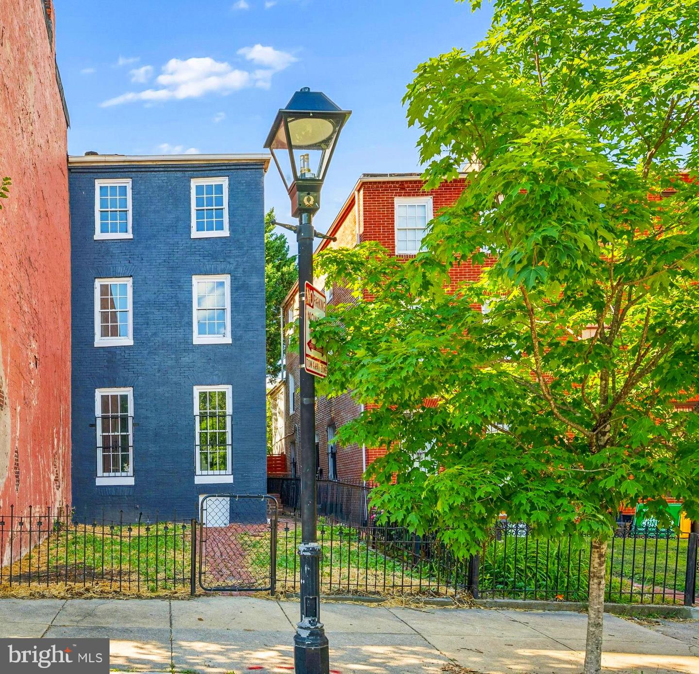 1626 Hollins St Property Photo 2