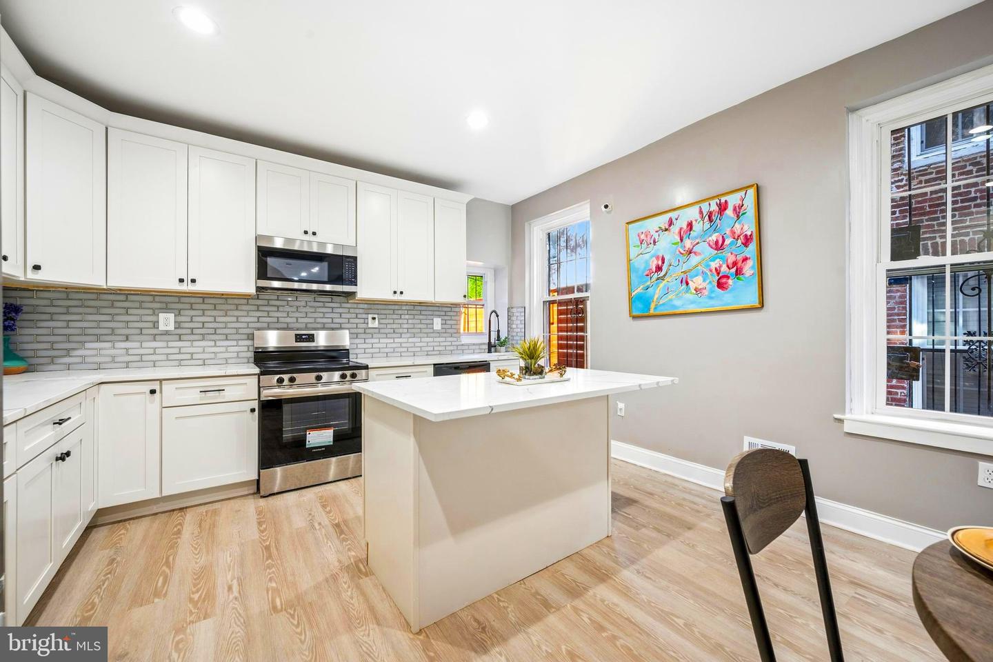 1626 Hollins St Property Photo 15