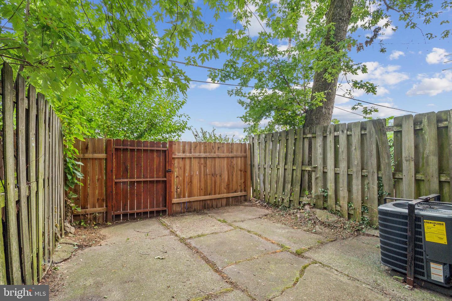 3220 Elmley Ave Property Photo 17