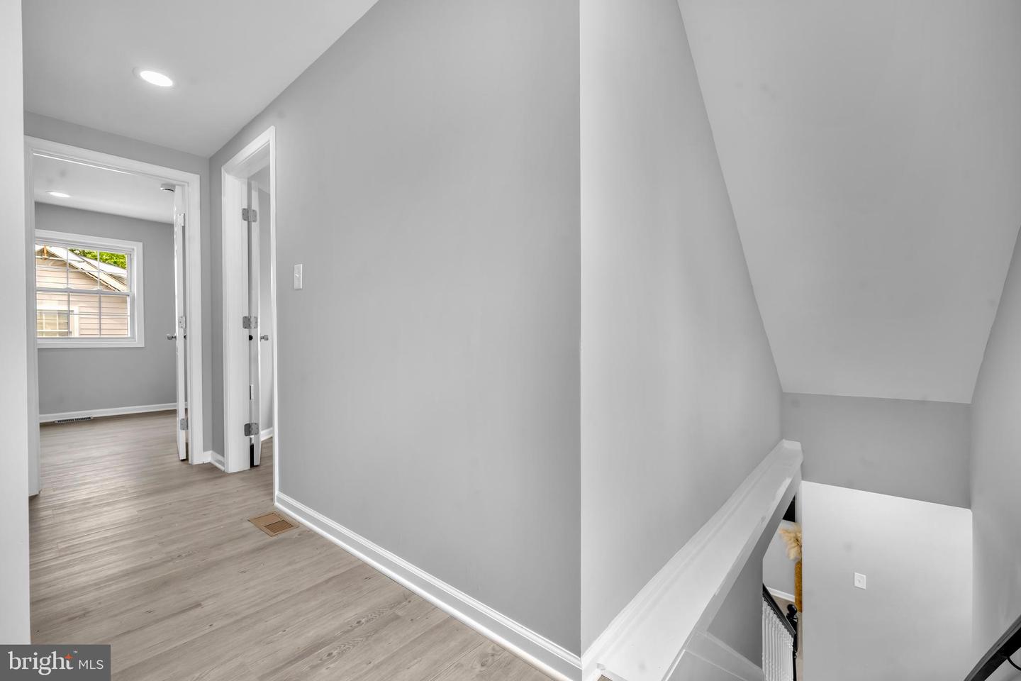 6016 Sefton Ave Property Photo 27