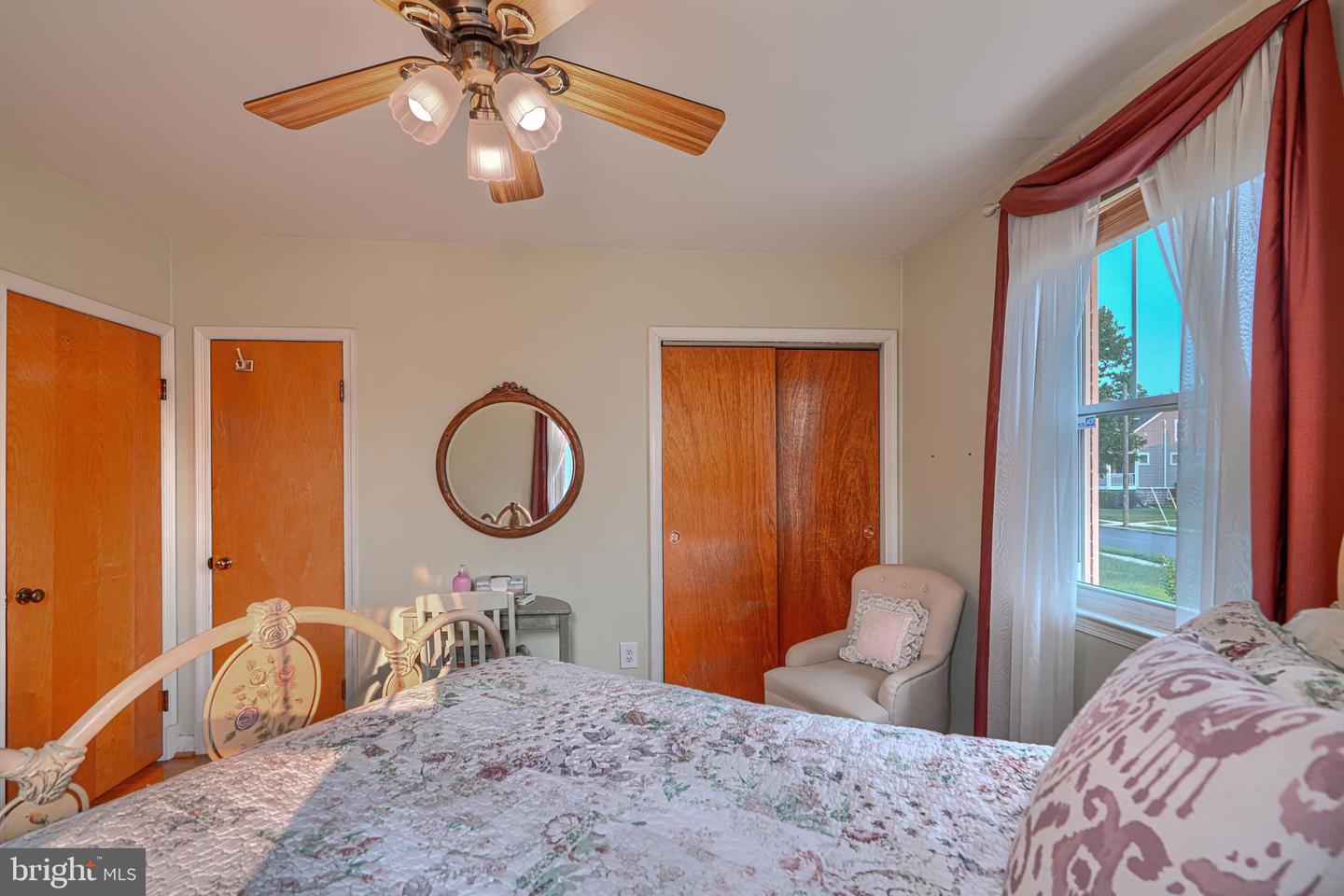 2814 Chesley Ave Property Photo 21