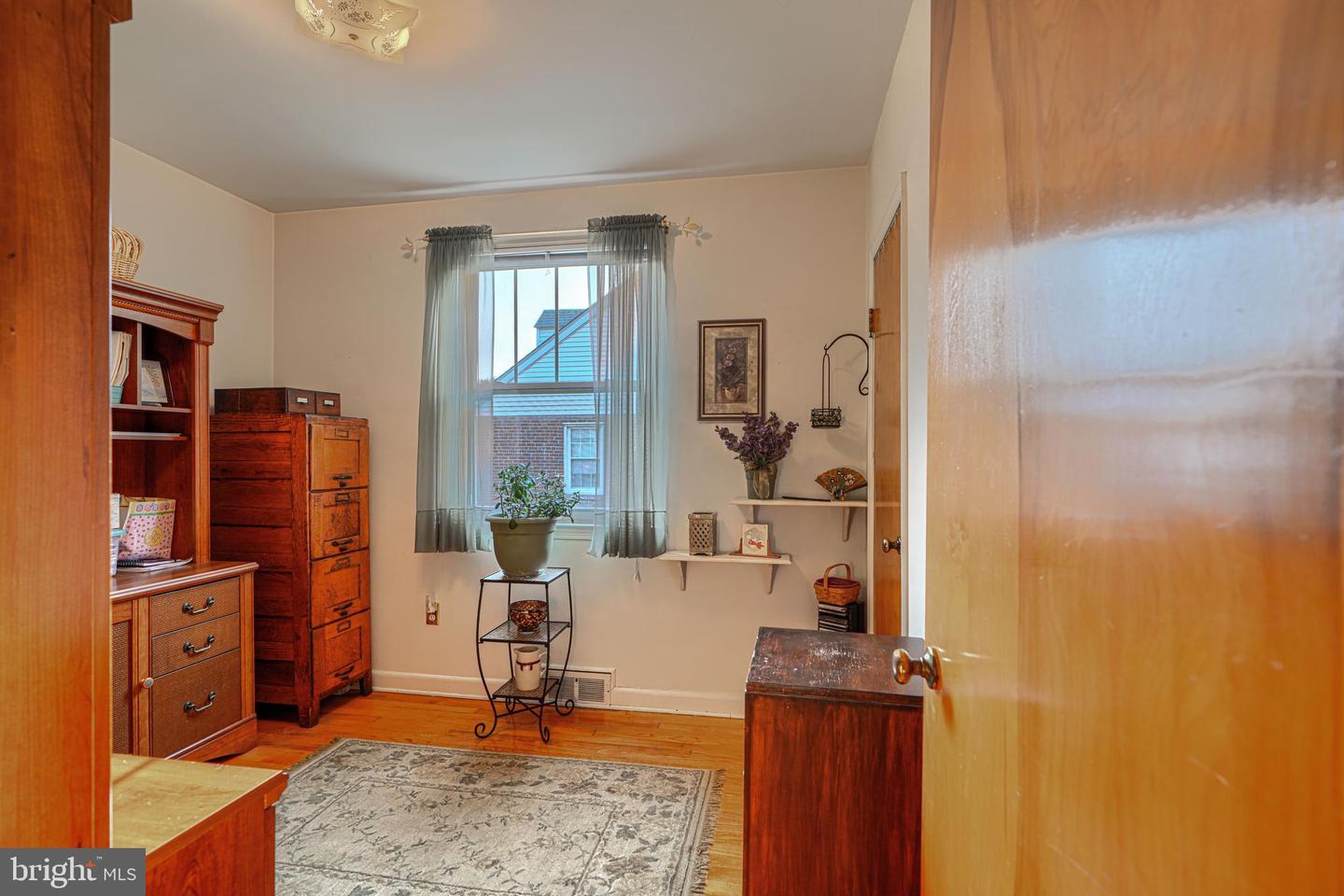 2814 Chesley Ave Property Photo 22