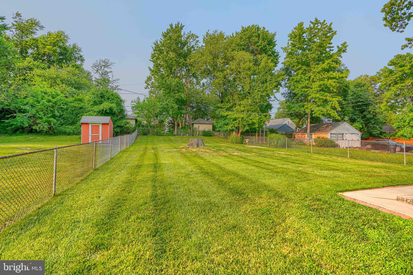 2814 Chesley Ave Property Photo 51