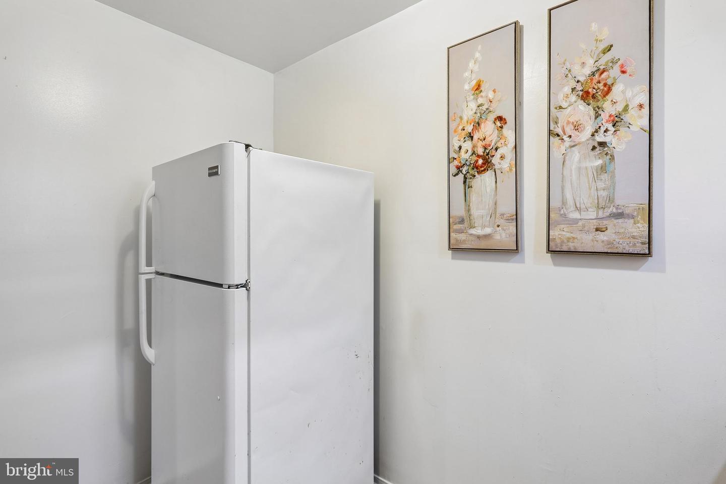 147 Denison St Property Photo 10