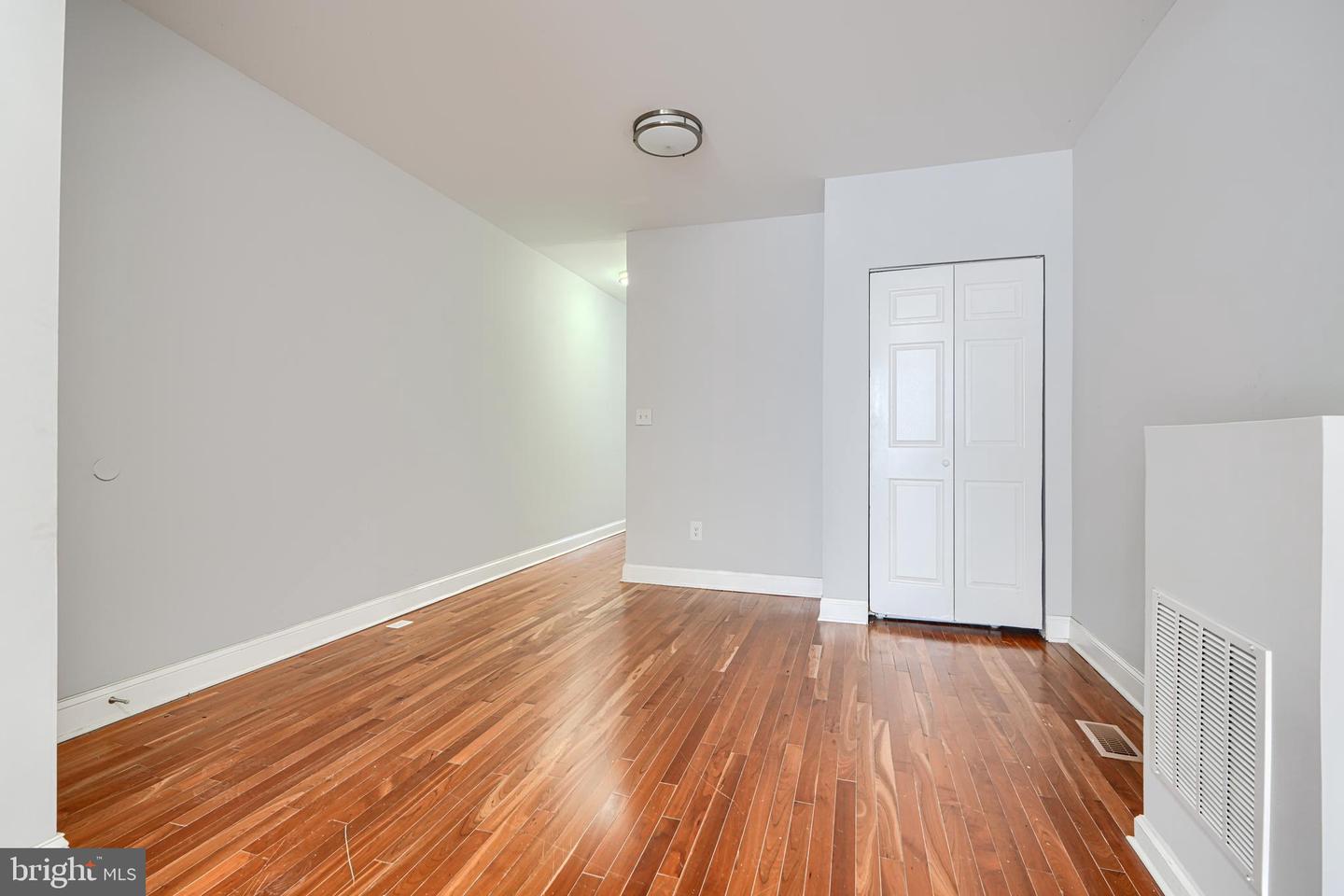 2511 Mcculloh St Property Photo 11