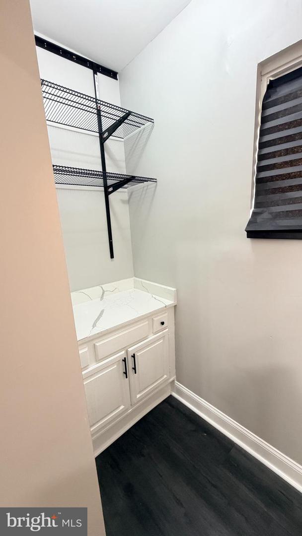 1530 Appleton St Property Photo 13
