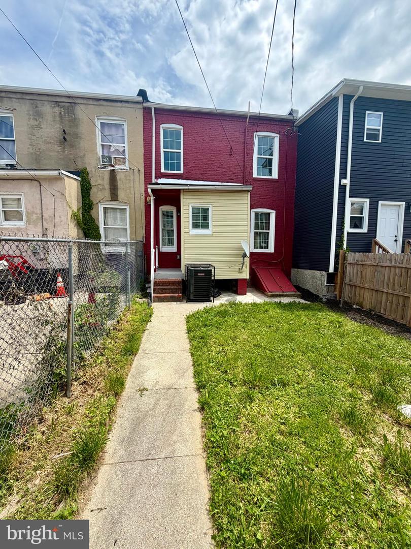 1530 Appleton St Property Photo 38