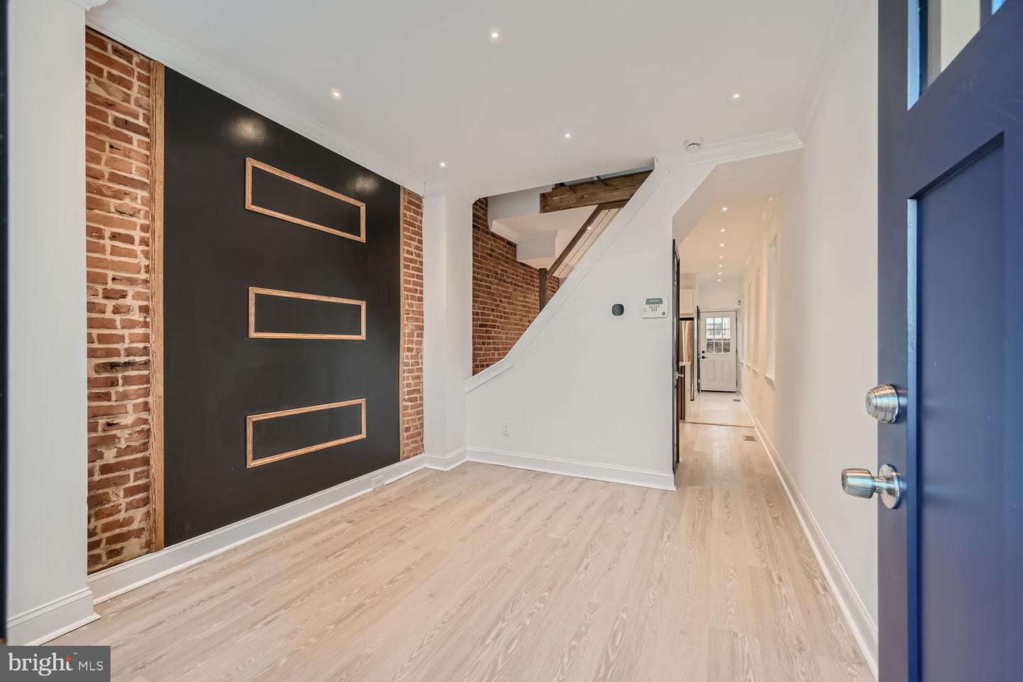 27 Birckhead St Property Photo 5