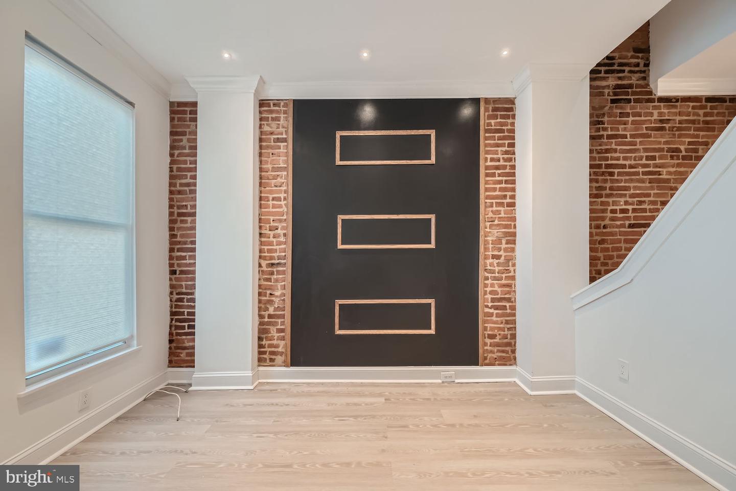 27 Birckhead St Property Photo 6