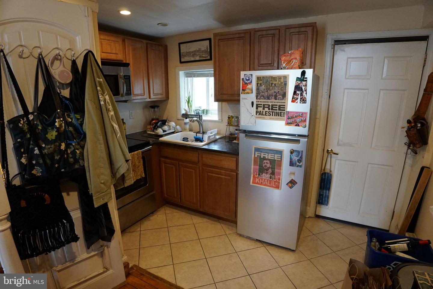 447 Orchard St Property Photo 6