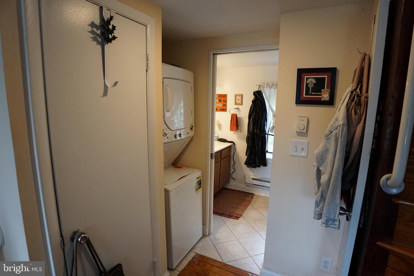 447 Orchard St Property Photo 12