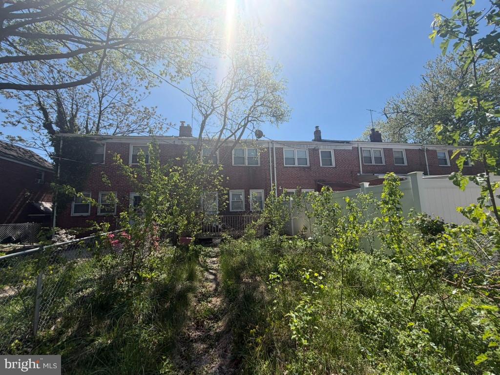 5914 Fenwick Ave Property Photo 6