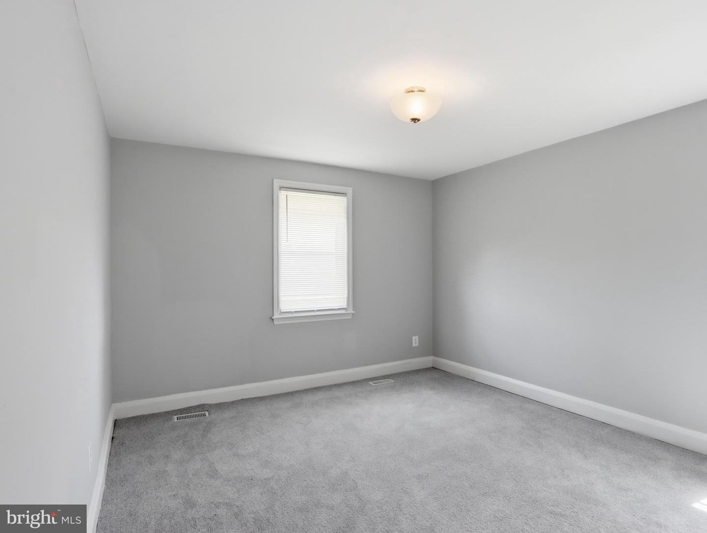 5112 Crosswood Ave Property Photo 17