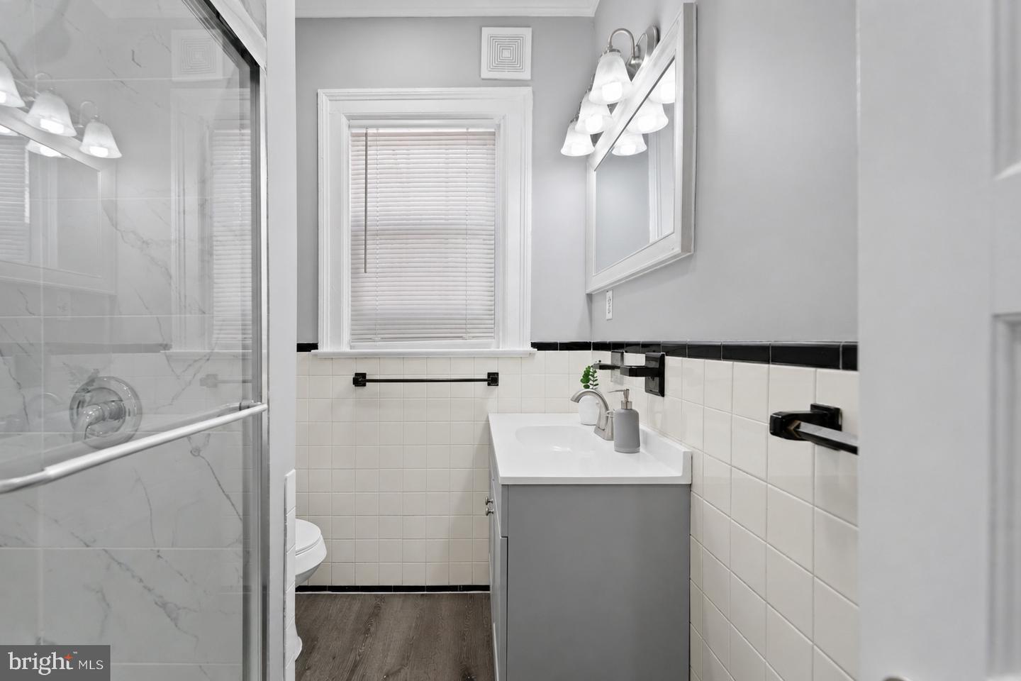 2808 Chelsea Ter Property Photo 11