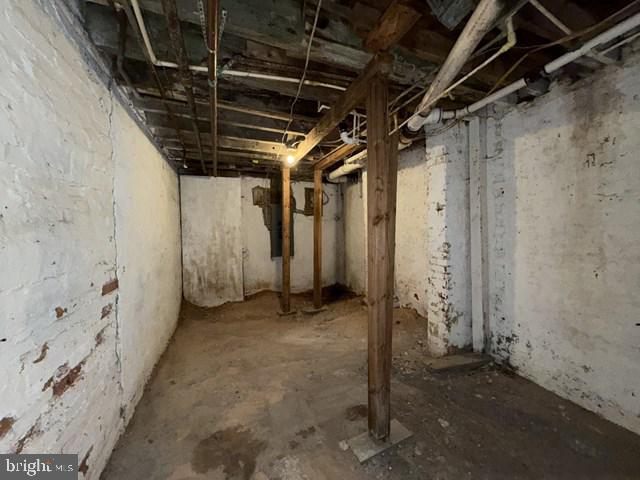 1114 Myrtle Ave Property Photo 37