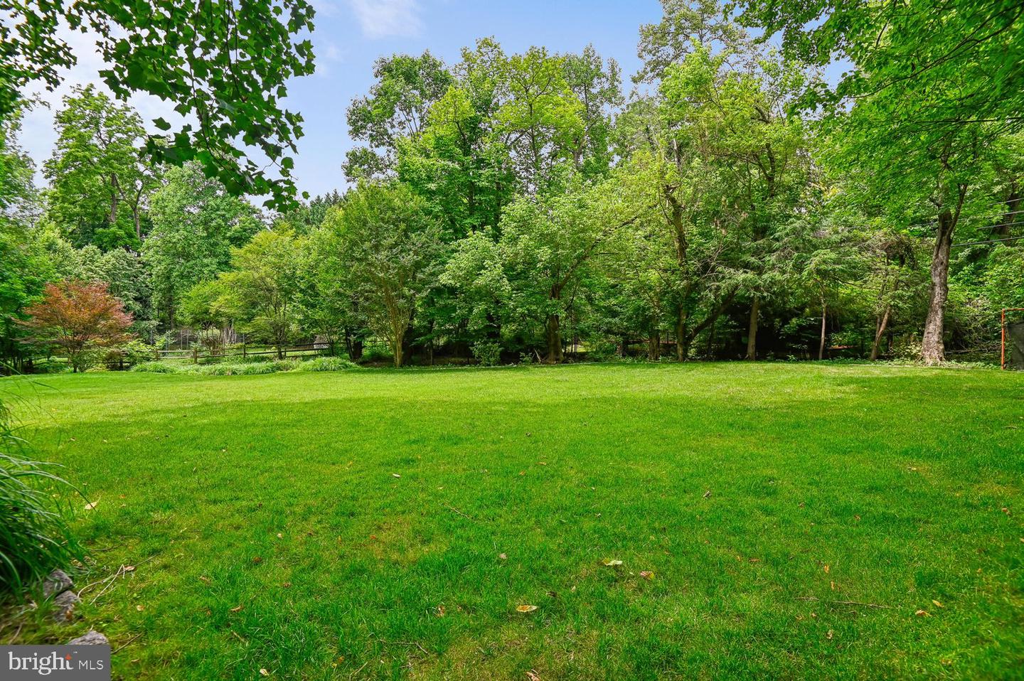 1110 Bryn Mawr Rd Property Photo 8