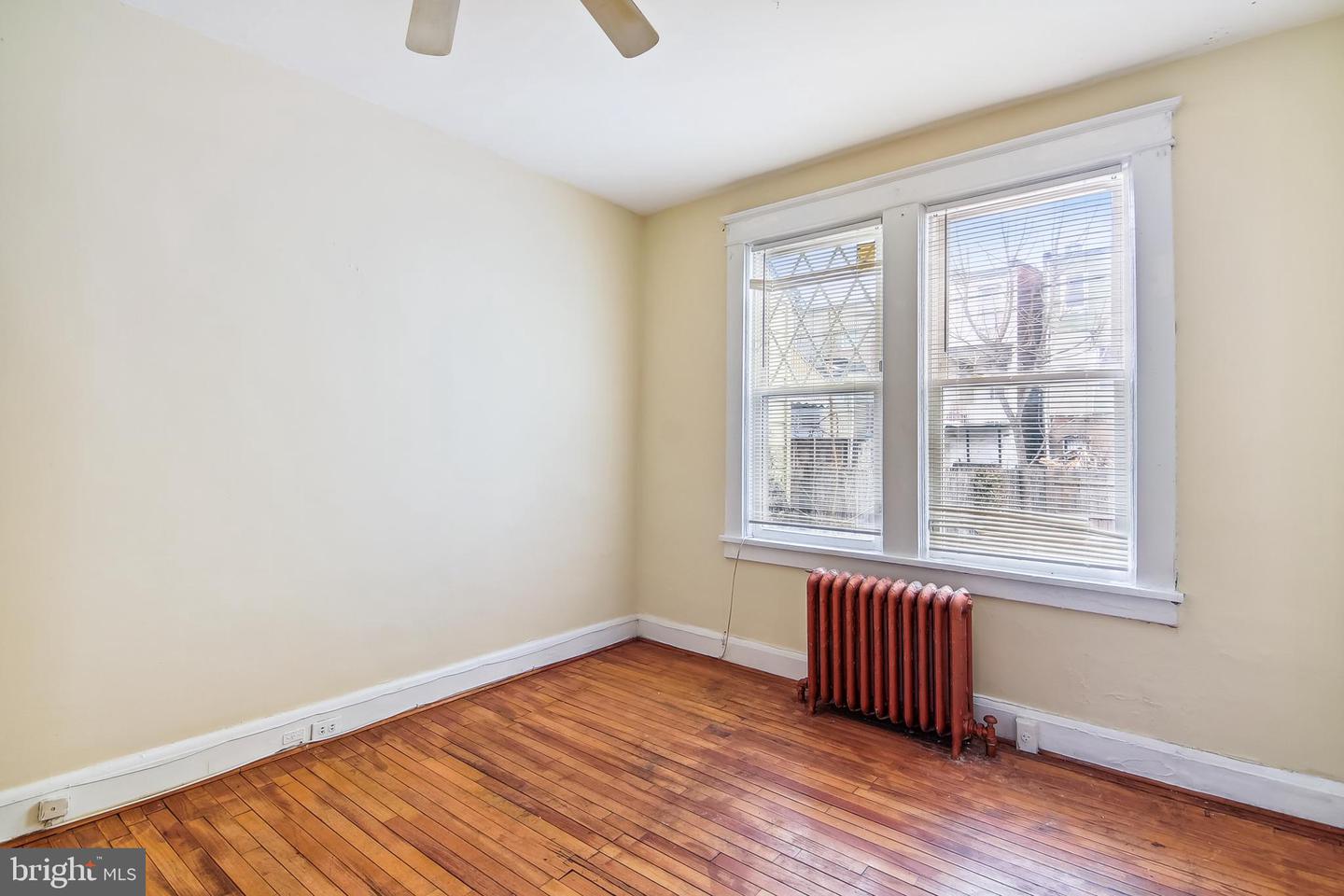 2319 W Lafayette Ave Property Photo 7