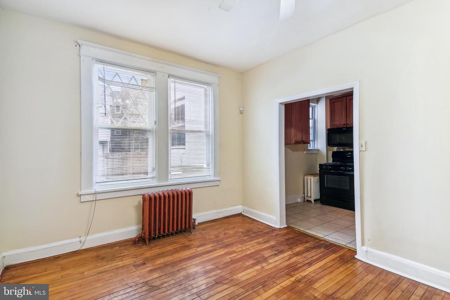 2319 W Lafayette Ave Property Photo 8