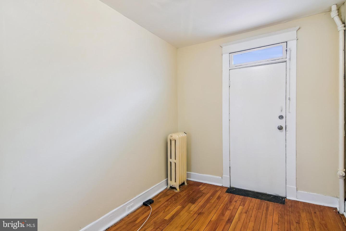 2319 W Lafayette Ave Property Photo 20