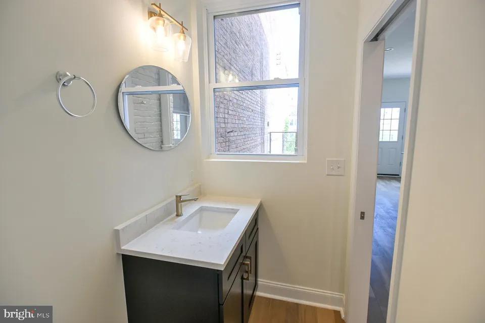 1227 Washington Blvd Property Photo 7