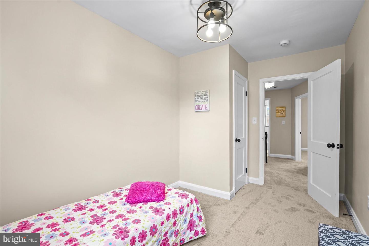 4728 Parkside Dr Property Photo 28