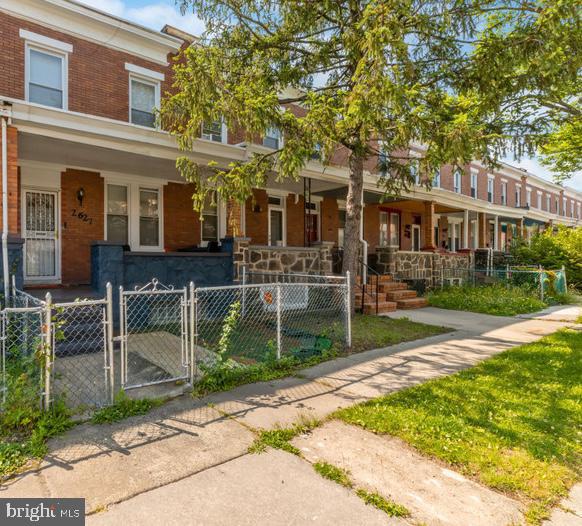2627 Cecil Ave Property Photo 2