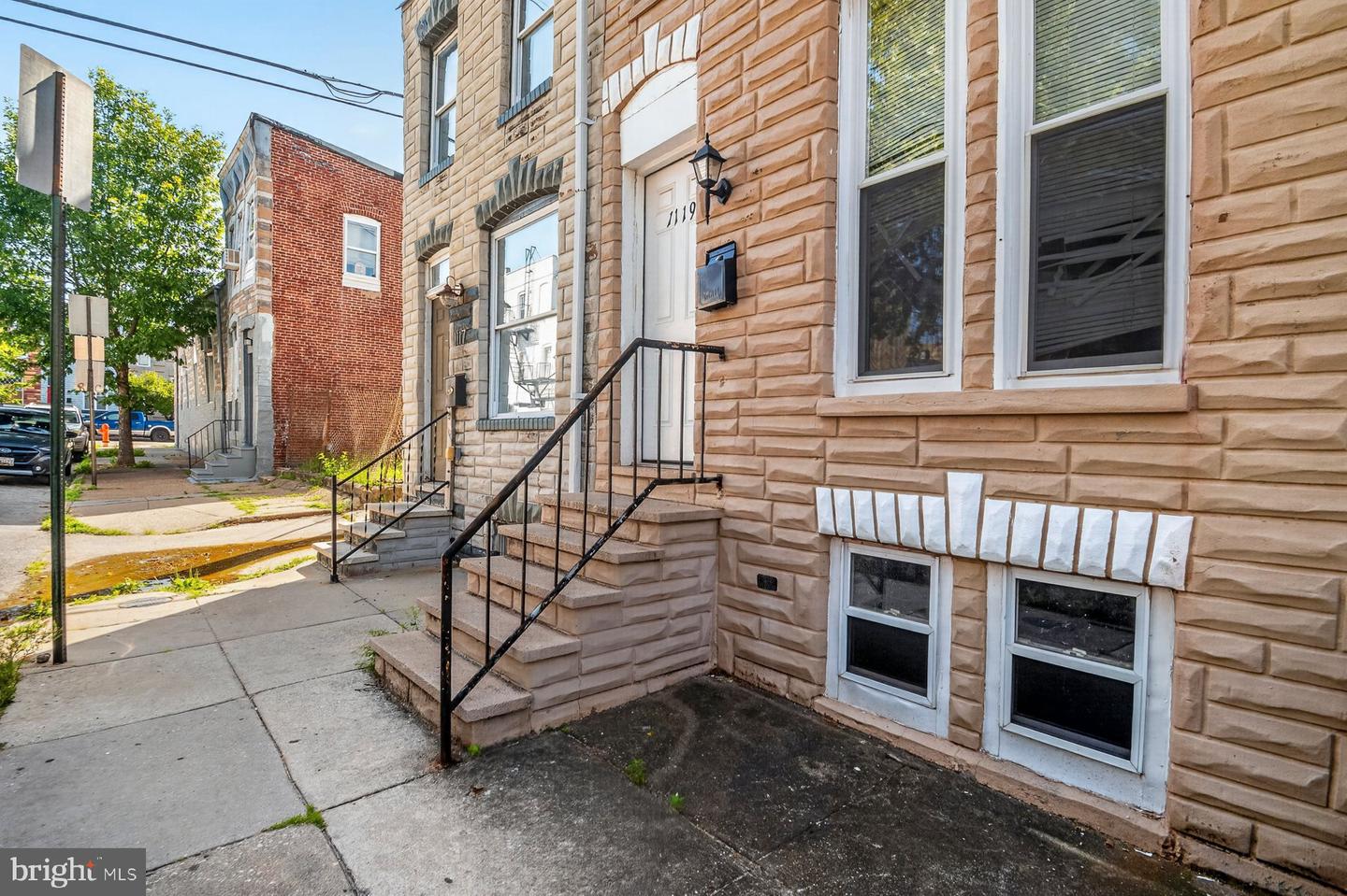 1119 Cleveland St Property Photo 4