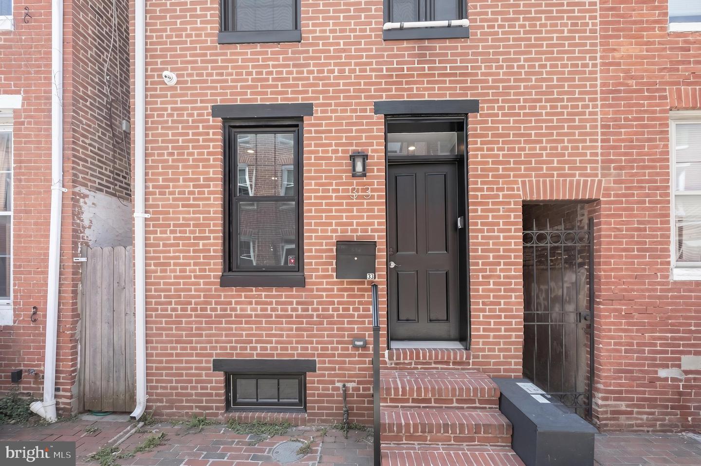 33 E Hamburg St Property Photo 50