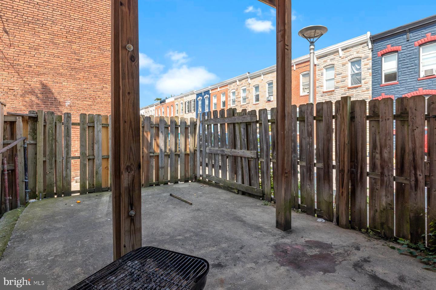1309 W Ostend St Property Photo 22