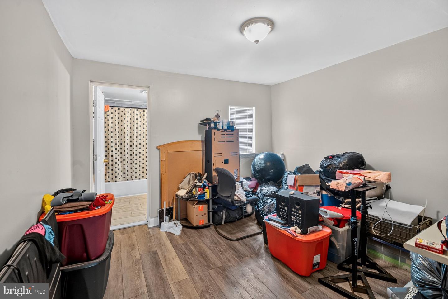 1245 Sargeant St Property Photo 12