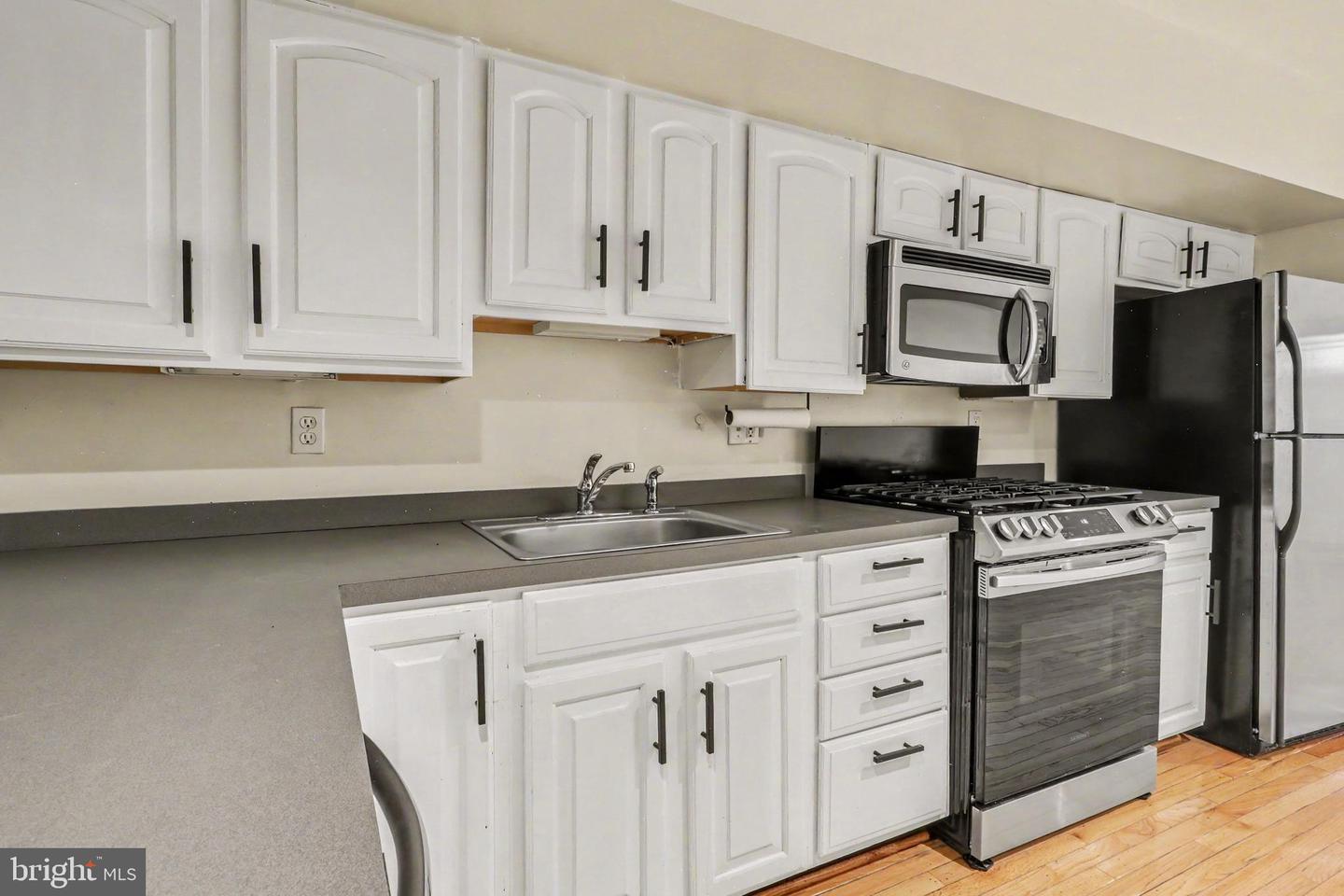 136 E Fort Ave Property Photo 11
