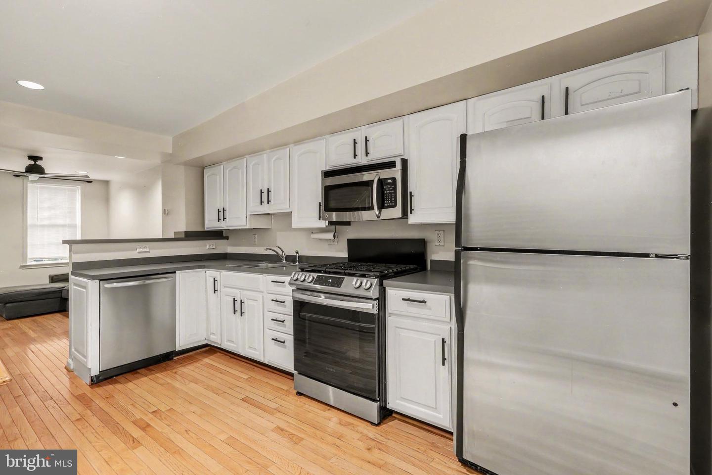 136 E Fort Ave Property Photo 12