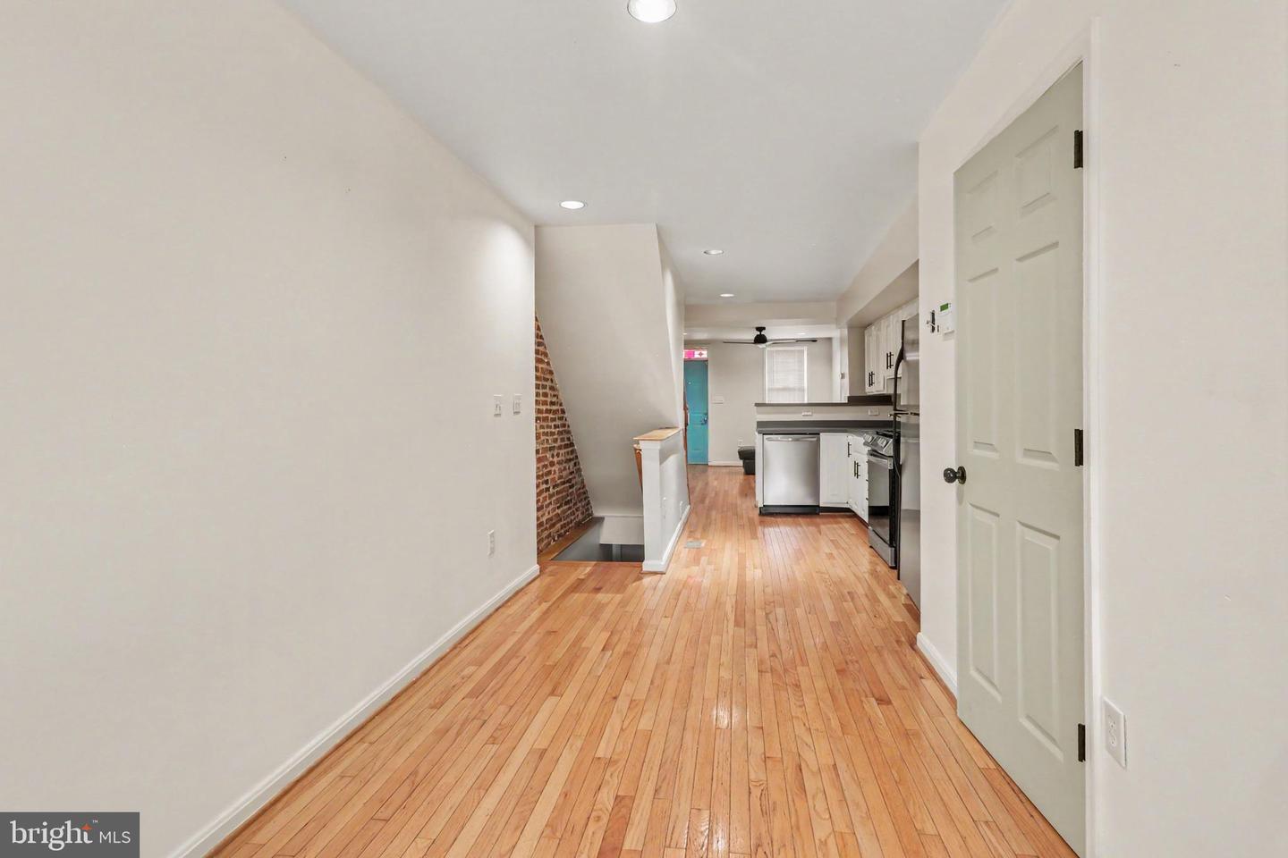 136 E Fort Ave Property Photo 14