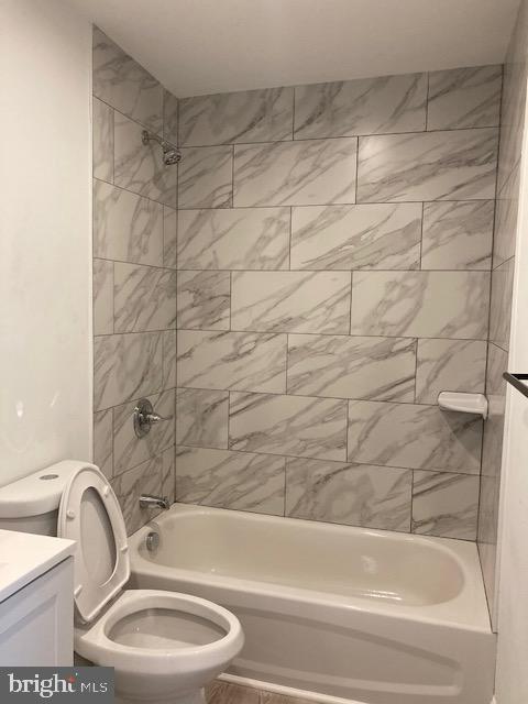 773 Washington Blvd #2 Property Photo 7