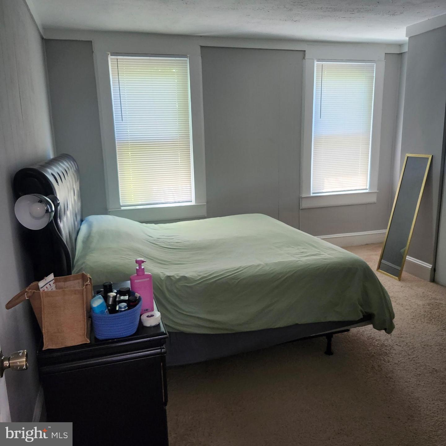 3928 6th St Property Photo 5