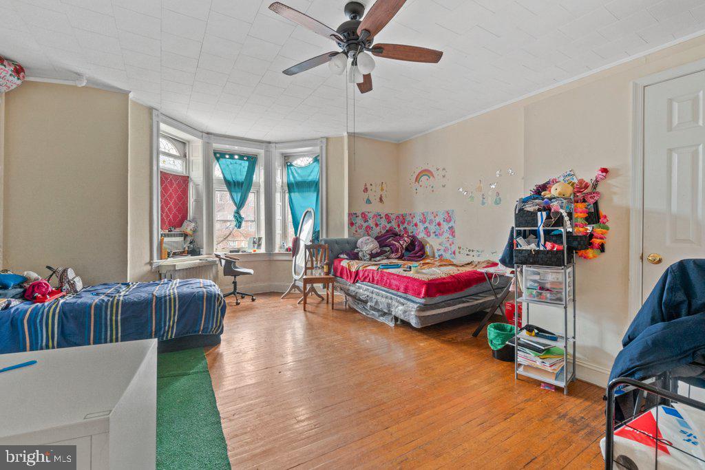 2810 Saint Paul St Property Photo 16