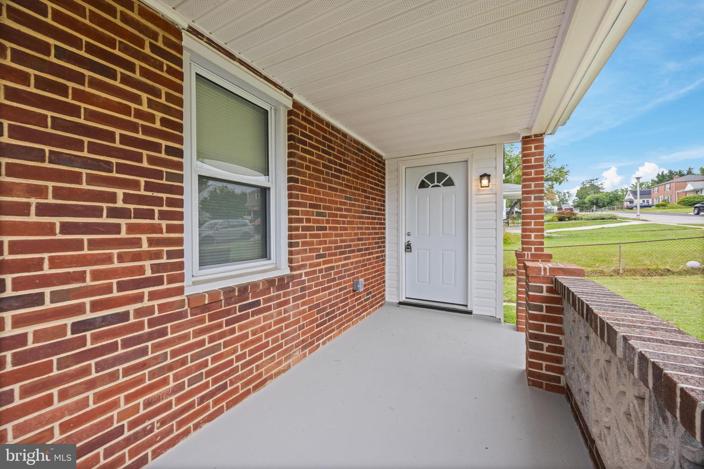 2524 Glencoe Rd Property Photo 4