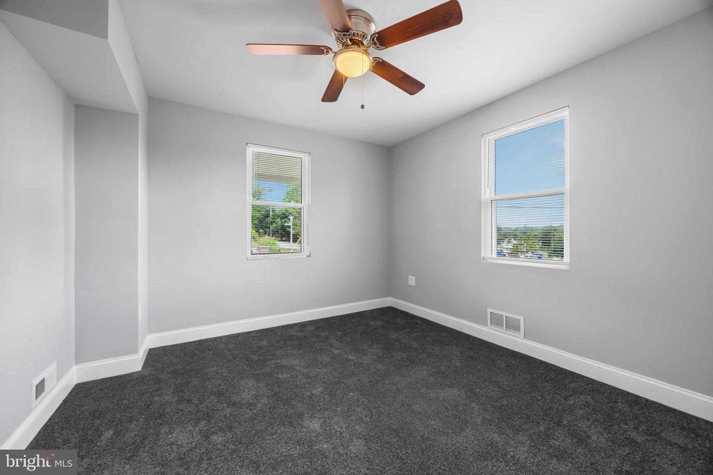 2524 Glencoe Rd Property Photo 15