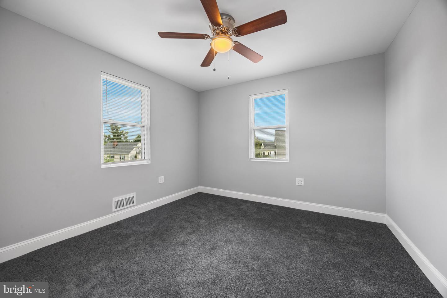 2524 Glencoe Rd Property Photo 19
