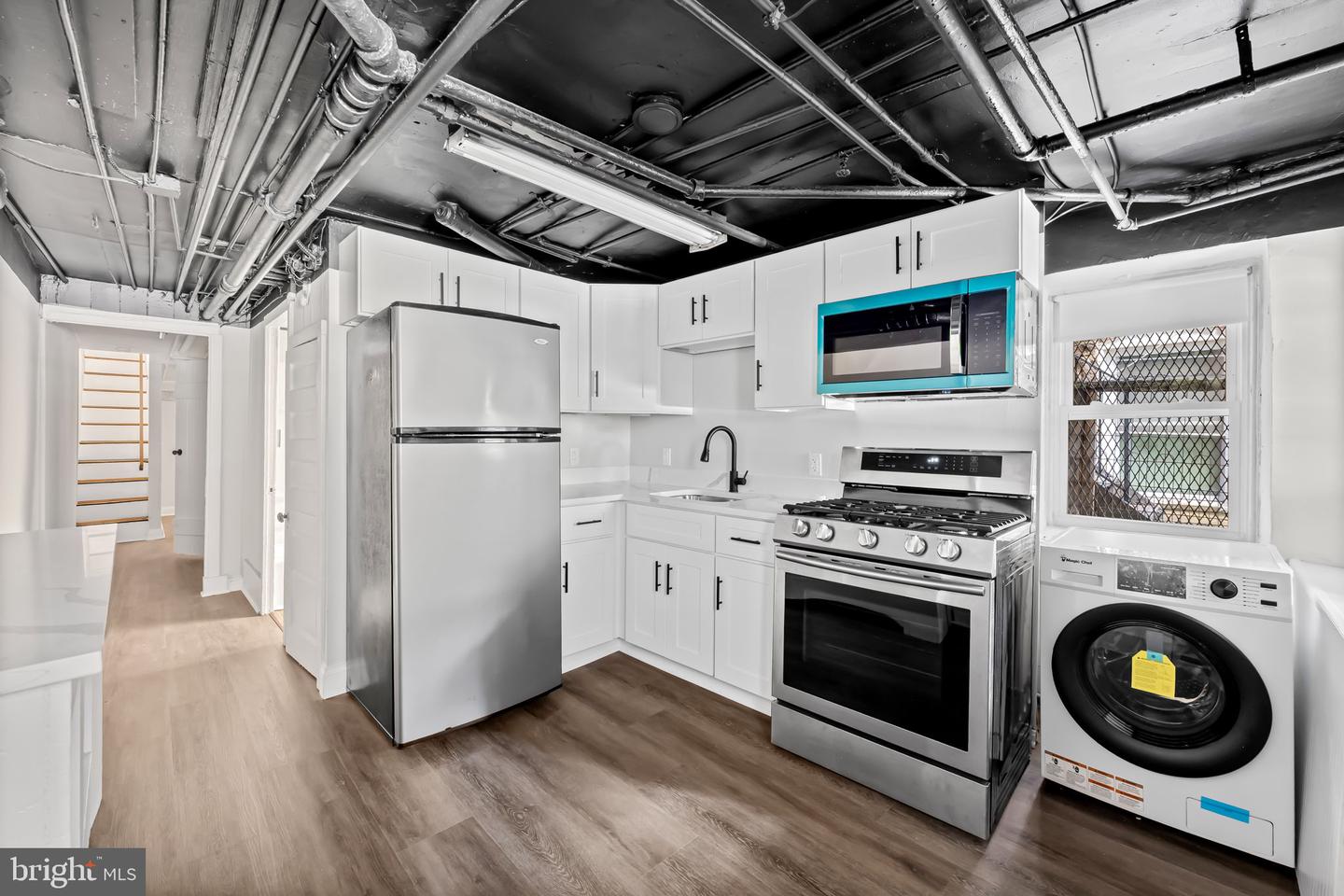 2720 N Calvert St #unit B Property Photo 4