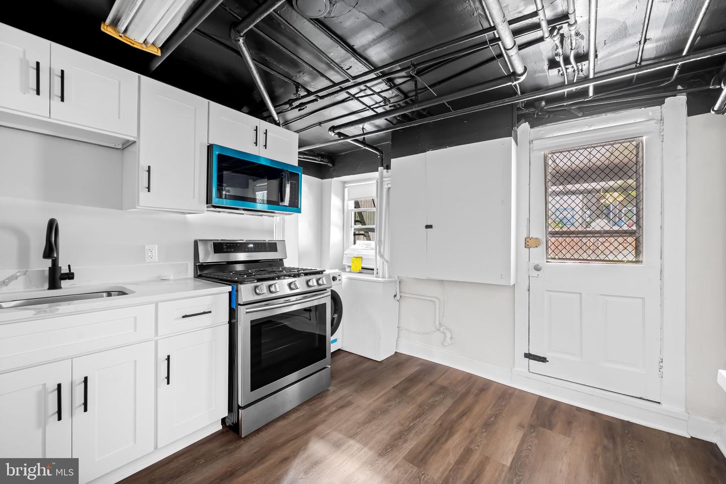 2720 N Calvert St #unit B Property Photo 5