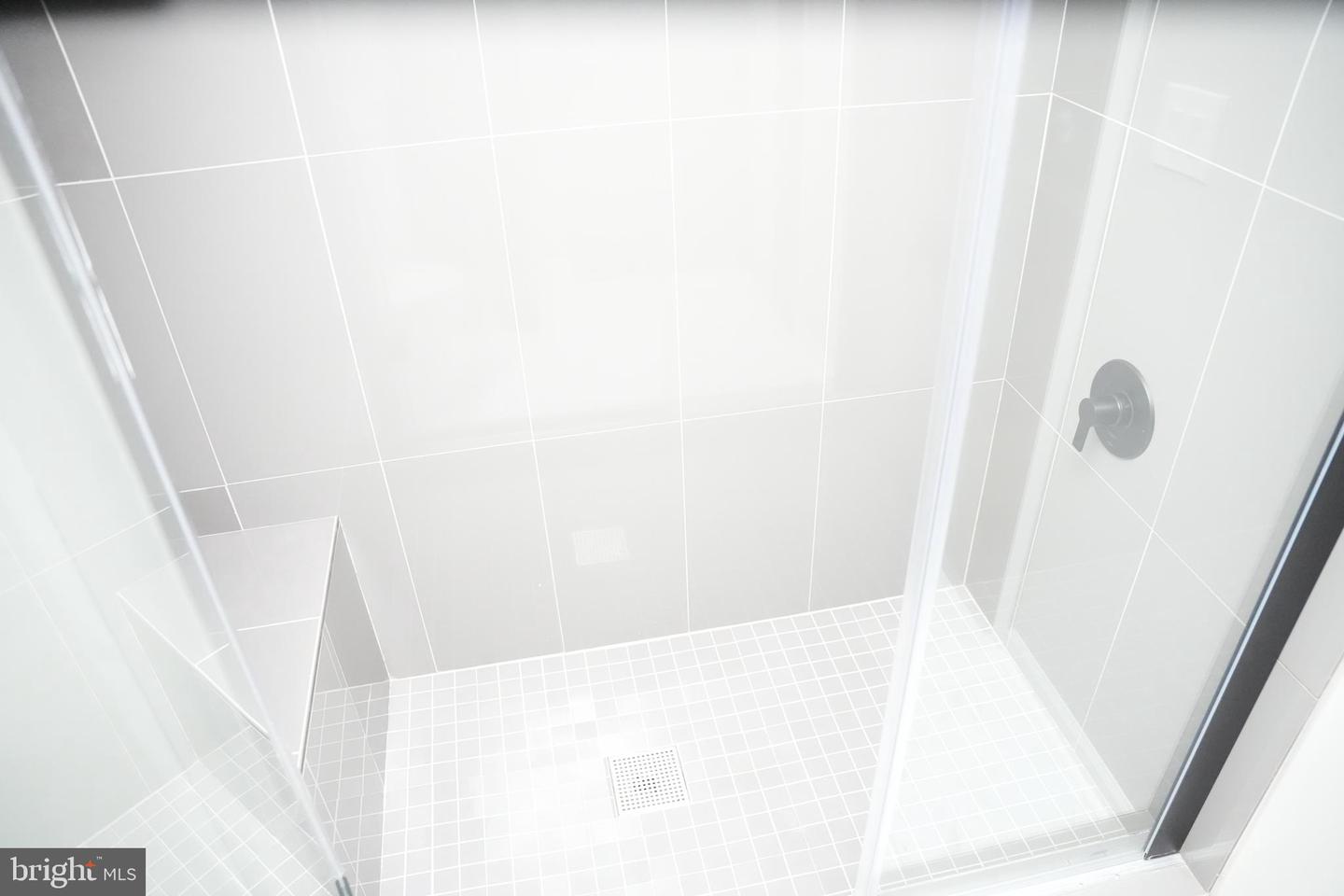 2710 Jefferson St Property Photo 20