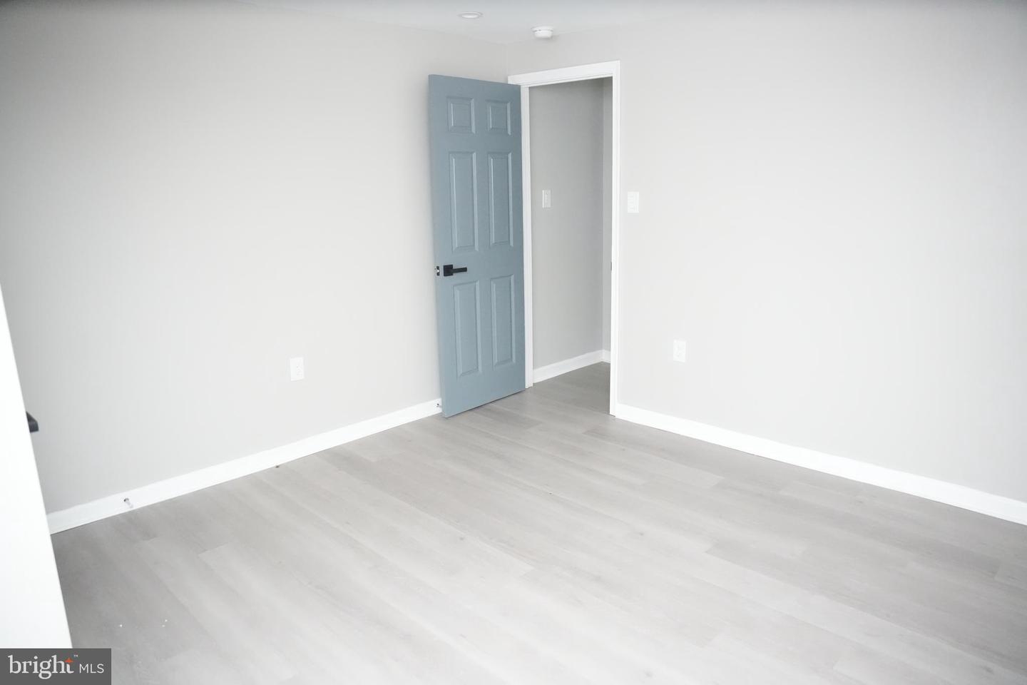 2710 Jefferson St Property Photo 35