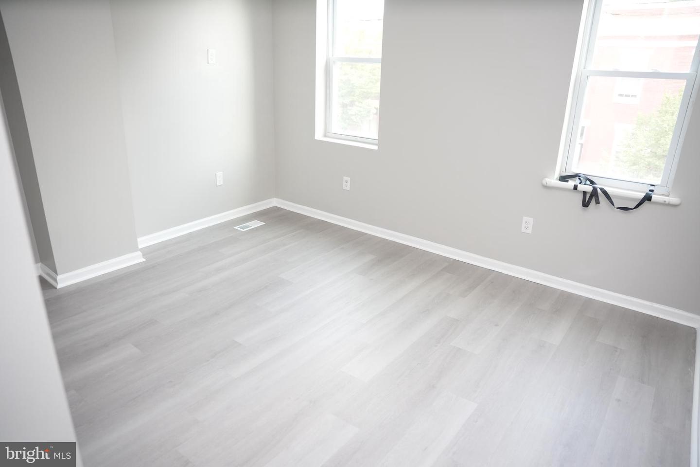 2710 Jefferson St Property Photo 60