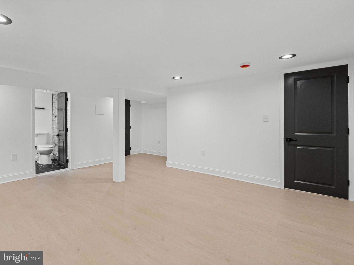5927 Eurith Ave Property Photo 29