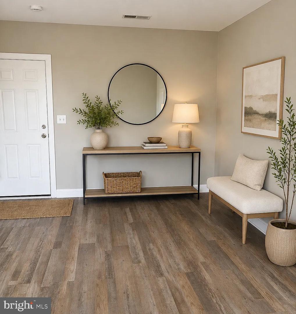 3200 Elgin Ave #c Property Photo 2