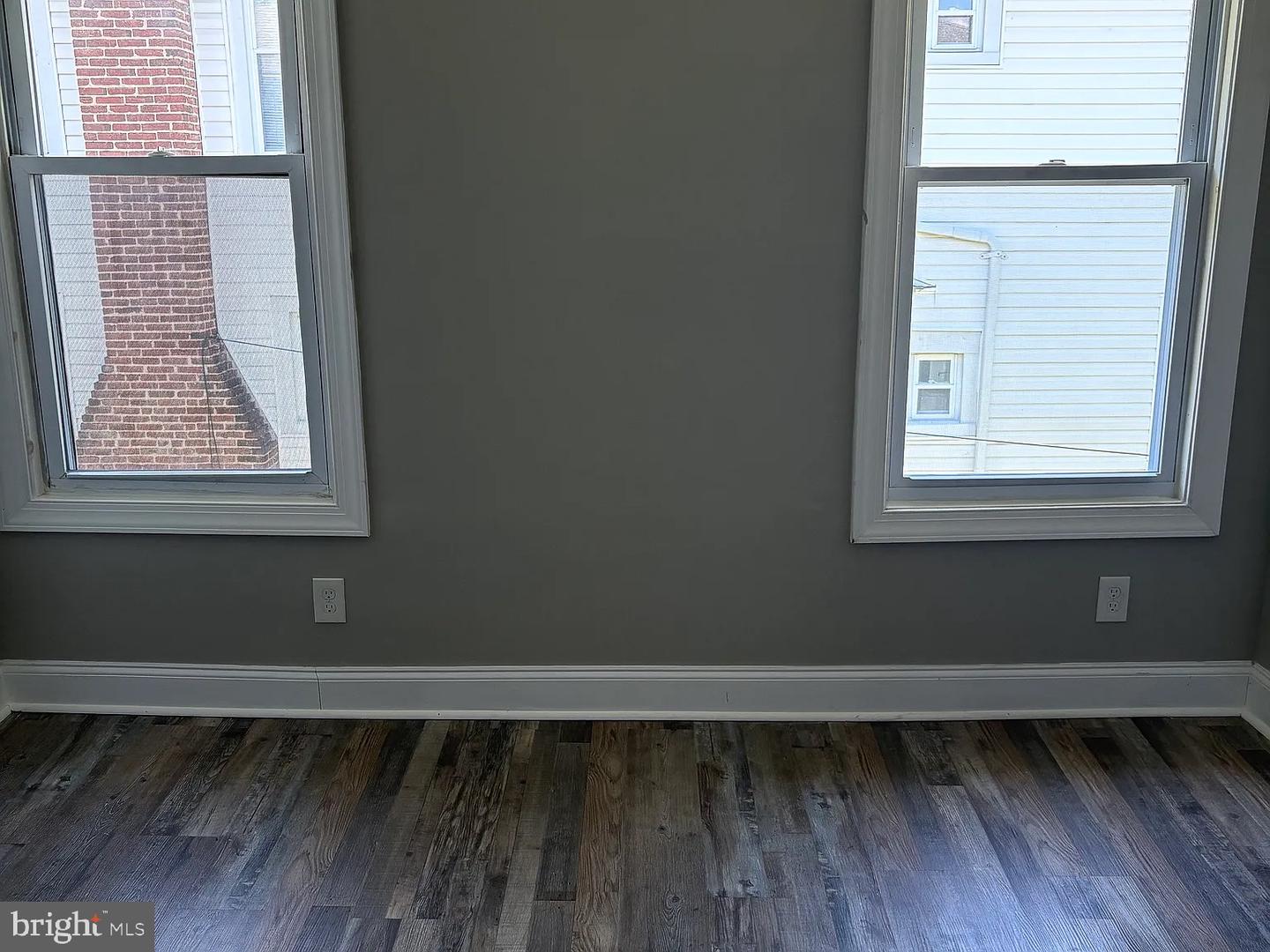 3200 Elgin Ave #c Property Photo 9