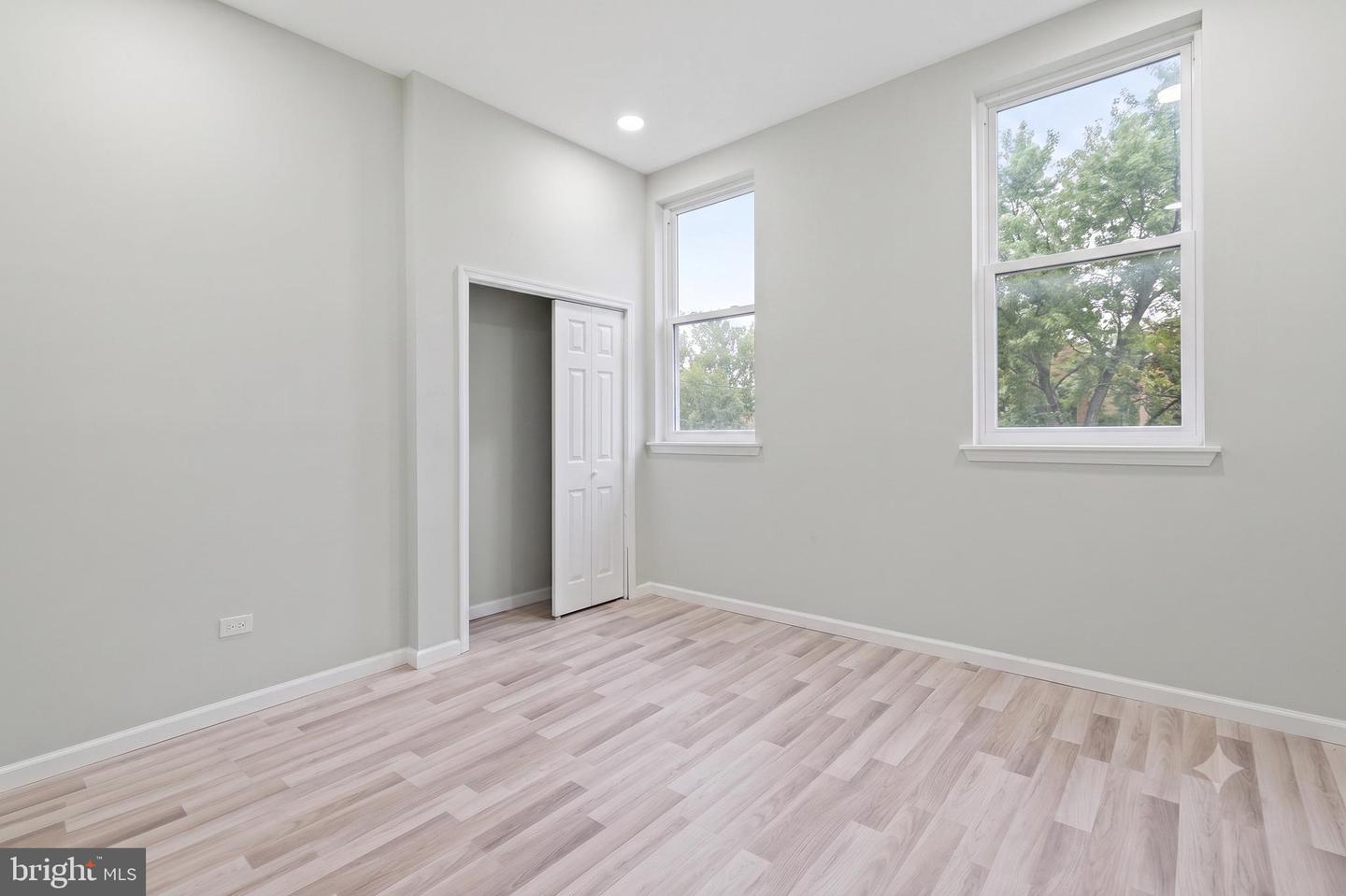526 N Arlington Ave Property Photo 10