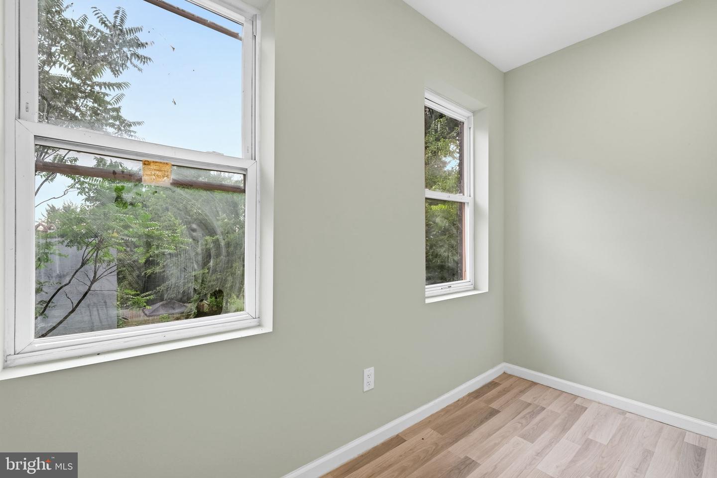 526 N Arlington Ave Property Photo 23